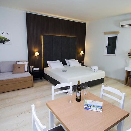 Elia Stalos Apartments Extérieur photo