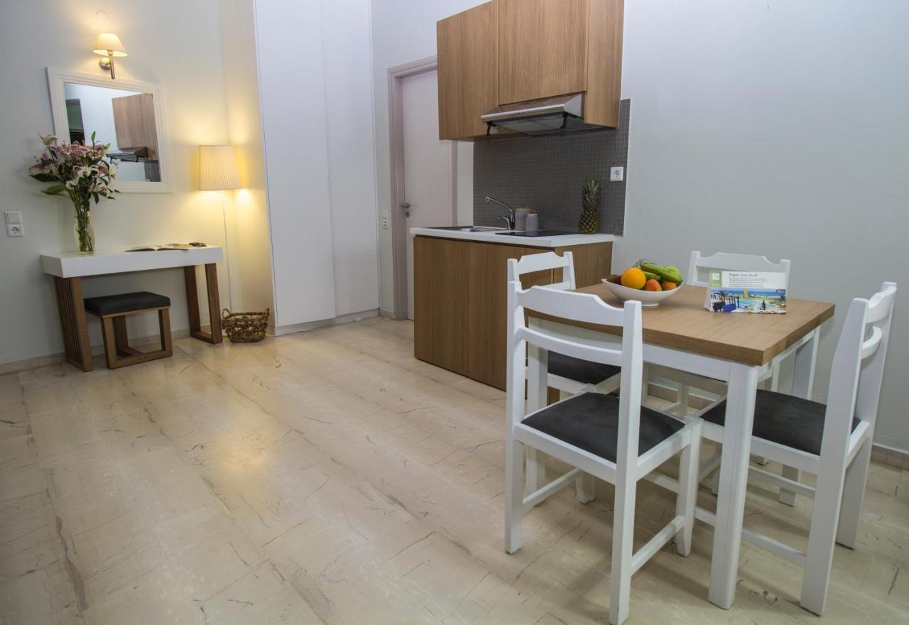 Elia Stalos Apartments Extérieur photo