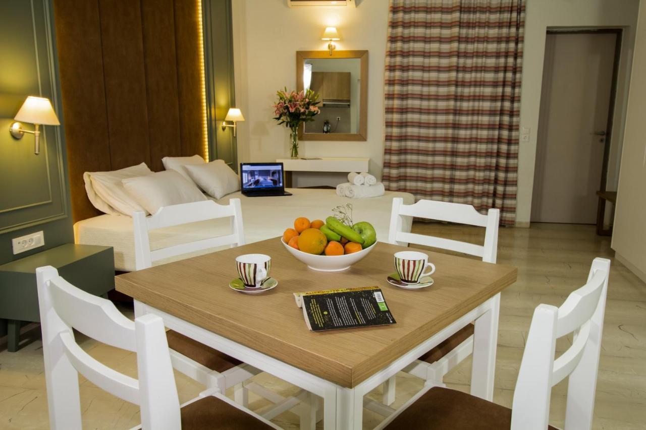Elia Stalos Apartments Extérieur photo